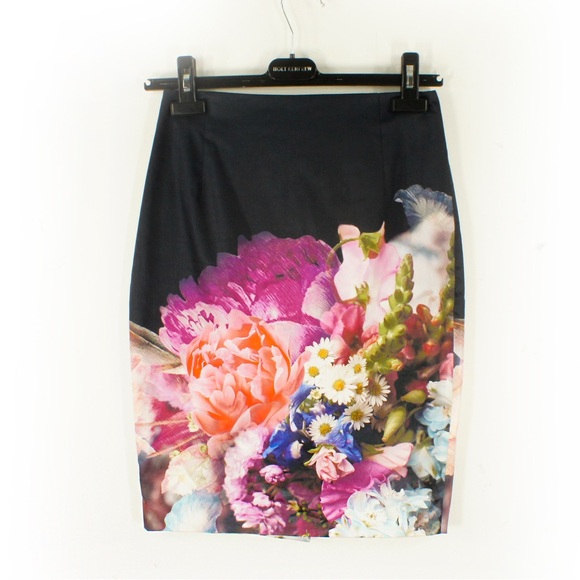 NWT Ted Baker Karyce Focus Bouquet Floral Flower Print Pencil Skirt $298 - Picture 2 of 5